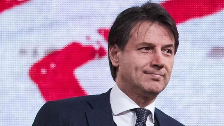 Il Premier Conte: “Il Pil fermo? La manovra invertirà la tendenza”