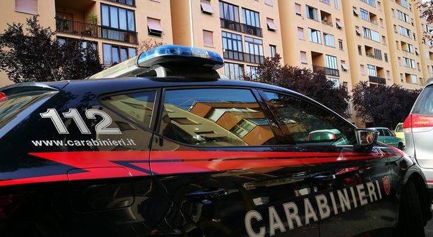 Corviale, avevano fatti gli allacci illegali alla rete elettrica: i carabinieri arrestano tre persone