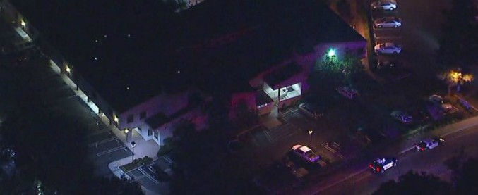 Los Angeles, terrore in un club di universitari: un uomo apre il fuoco e uccide 13 persone