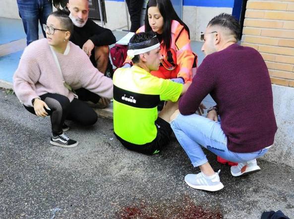 Incontro tra Don Domenico e i baby calciatori, consegnate lettere e disegni per il giovane arbitro aggredito a Roma