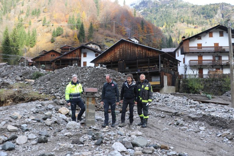 Maltempo, situazione critica nel bellunese con molti paesi isolati