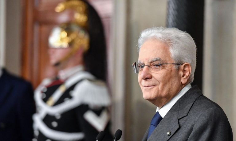 Il presidente Mattarella sollecita il premier Conte al confronto per con le istituzioni europee