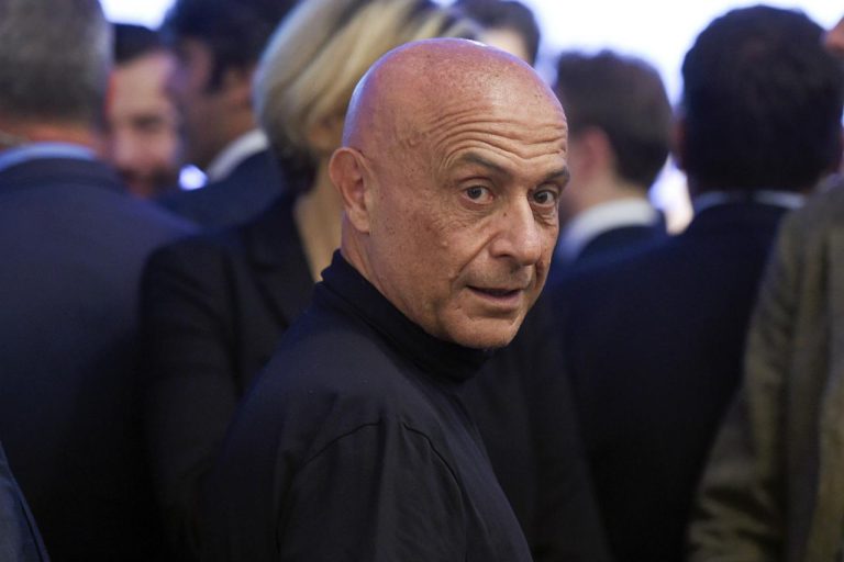 Pd, Minniti: “Se mi candido? Lo dirà quando ci sarà la data certa del congresso”