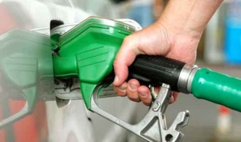 Carburanti, prosegue la tendenza al ribasso dei prezzi