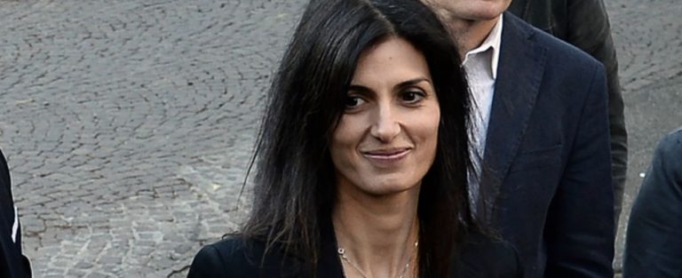 Roma: I fan della Raggi pronti a festeggiare il 17 novembre in Campidoglio