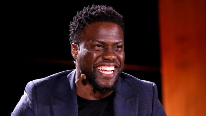 Cinema, l’attore Kevin Hart rinuncia a presentare gli Oscar, “troppi insulti e minacce”