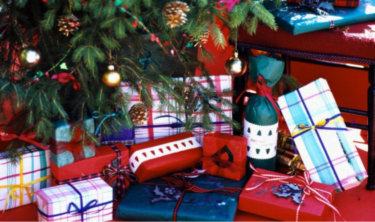 Natale, per i regali le famiglie italiane hanno speso circa 3,9 miliardi di euro