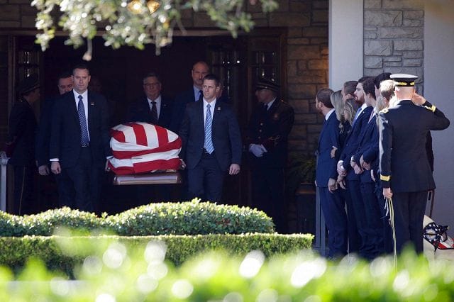 Usa, la salma di George Bush senior è arrivata in Texas per la sepoltura