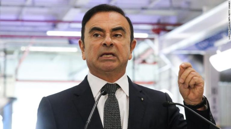Giappone, no al prolungamento del fermo per Carlos Ghosn (ex presidente Nissan)