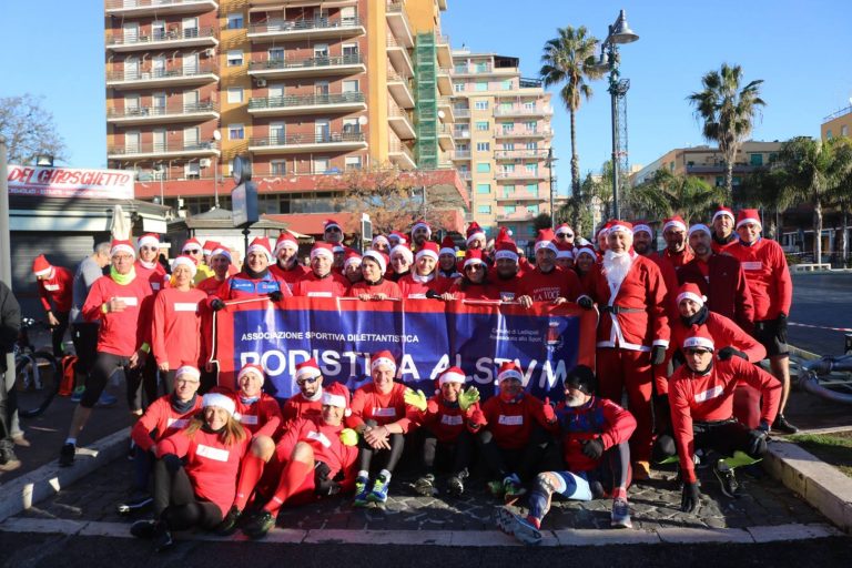 La Corsa di Natale che regala un sorriso ai piccoli dell’Ospedale Bambino Gesù