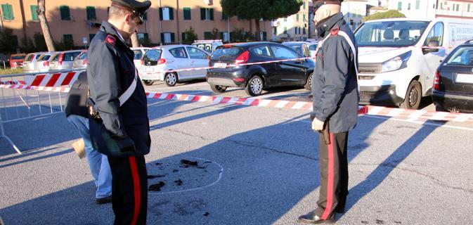 Vado Ligure (Savona), ragazza di 18 anni si dà fuoco: é in gravi condizioni all’ospedale S. Martino di Genova