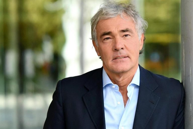 Editoria, lo sfogo di Massimo Giletti: “Sono sotto scorta da un anno. Mi aspettavo almeno un messaggio di quelli banali da Lilli Gruber, da Giovanni Floris, da Corrado Formigli”