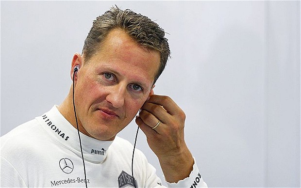 Michael Schumacher migliora, secondo Sportsmail “non sarebbe più costretto a letto”