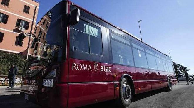 Atac, anche nel 2019 bus gratis per gli over 70