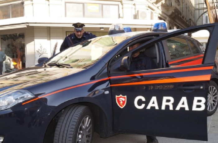 Giarre (Catania): donna uccisa a colpi di pistola dall’ex marito