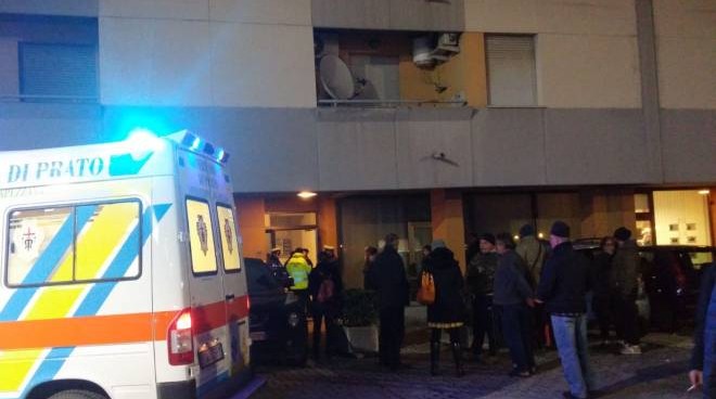 Prato, incendio un appartamento: muore un disabile di 84 e la figlia