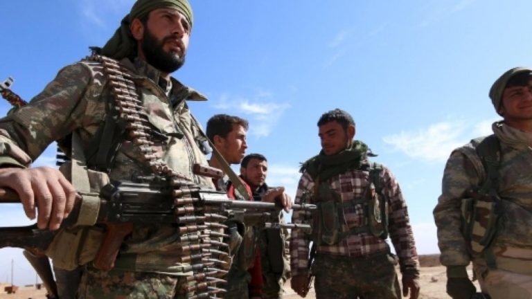 Siria, per i miliziani curdi il ritiro Usa è prematuro