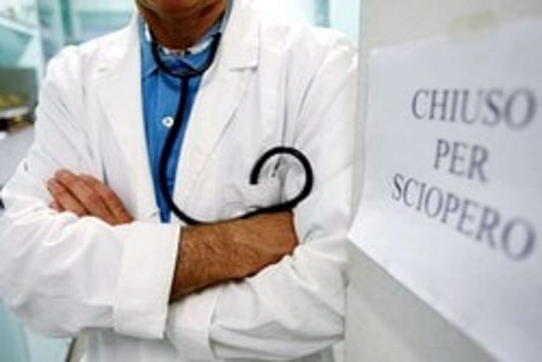 I medici annunciano due giorni di sciopero in gennaio
