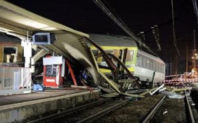 Marsiglia, deraglia un treno, almeno 14 le persone ferite