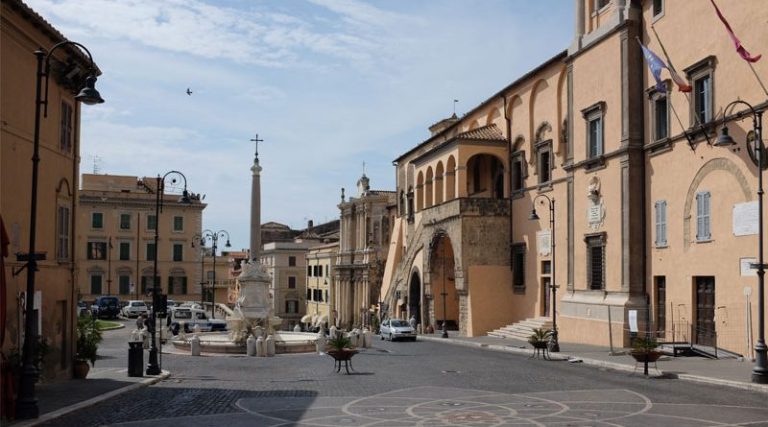 TARQUINIA, TENTANO TRUFFA AD ANZIANA 88ENNE: DENUNCIATE TRE DONNE