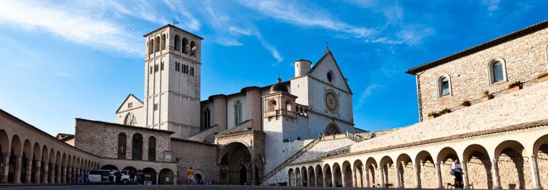 Assisi, la fibra ottica arriva nella Basilica di San Francesco