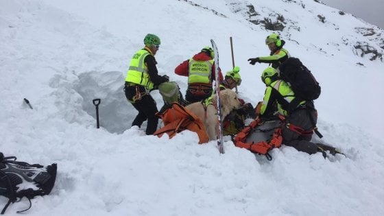 Courmayeur: trovati i corpi di tre sciatori