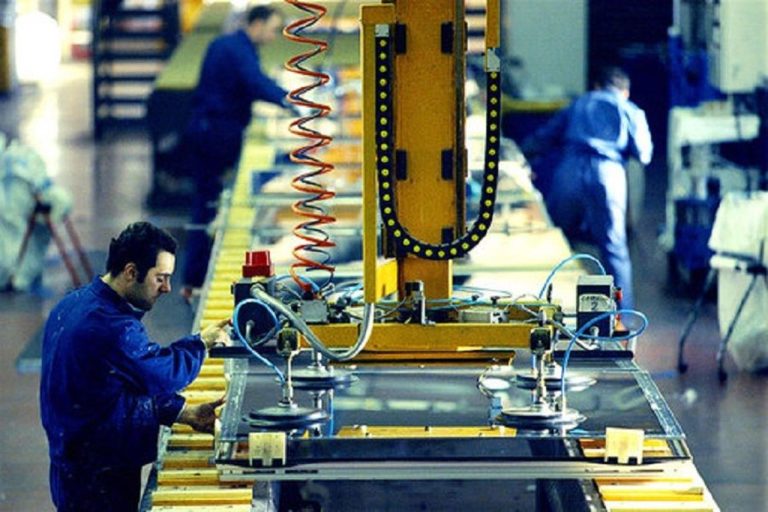 Unione Naz. Consumatori su dati Istat industria: “Dal 2007, fatturato interno -48,3%, ordini interni -45,5%” 