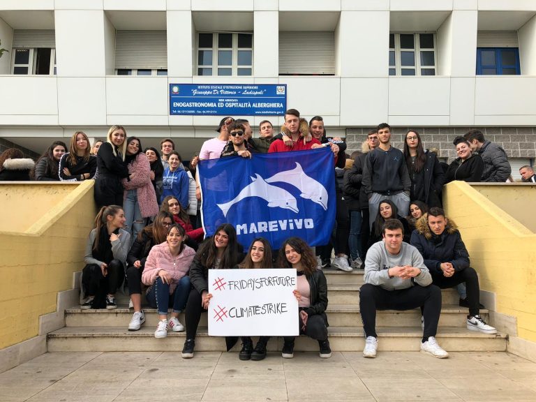 “Coinvolgiamo le scuole nella protesta sul clima”