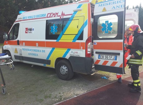 Tragedia a Samassi (Cagliari): un macellaio di 40 anni si ferisce e muore dissanguato