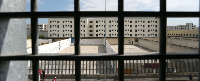 Bollate (Milano), allarme della Polizia Penitenziaria: nel carcere mancano almeno cento unità per la sicurezza