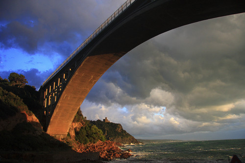 Livorno, chiuso il Ponte Calafuria per i mezzi pesanti oltre 3,5 tonnellate