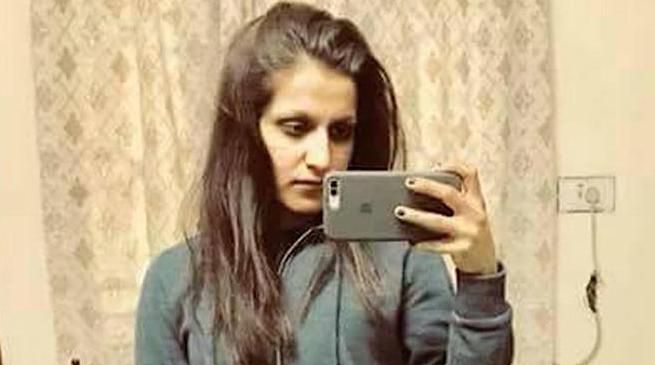 Pakistan, omicidio di Sana Cheema: il tribunale di Guijrat assolve tutti i familiari