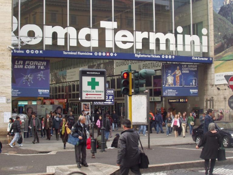 Contrabbandiere intercettato e denunciato dalla Polizia di Stato a Termini