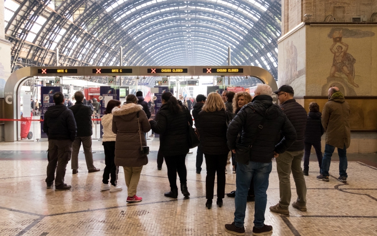 MIlano, libico di 33 anni accoltella due persone alla Stazione Centrale