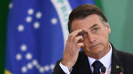 Brasile, migliorano le condizioni di salute per il presidente Bolsonaro