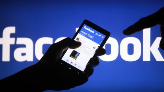 Facebook, giro di vite per gli spot politici in vista delle elezioni europee