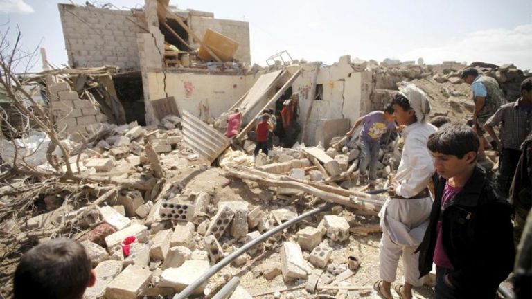 Yemen, rotta la tregua: combattimenti nella città di Hodeida