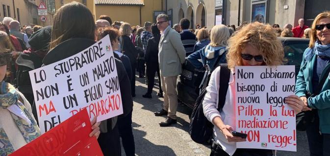 Verona, oltre 20mila le presenze al corteo femminista contro il congresso delle famiglie