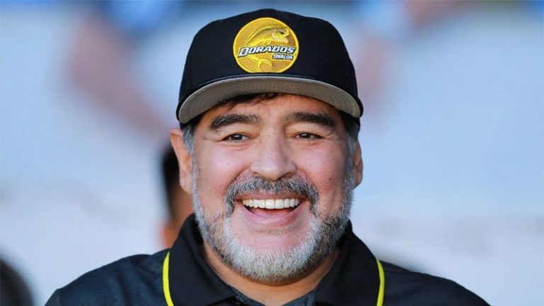 Calcio, Diego Armando Maradona ha riconosciuto altre tre figli a Cuba: ora sono otto in totale