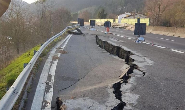 Arezzo, chiusura viadotto Puleto: dalla Procura quattro avvisi di garanzia