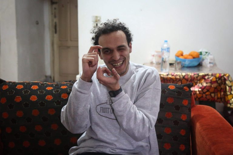 Egitto, scarcerato dopo cinque anni il fotoreporter Mahmoud Abu Zaid