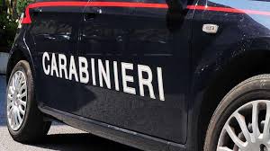 Agrigento, madre vende la figlia di 13 anni: arrestata dai carabinieri