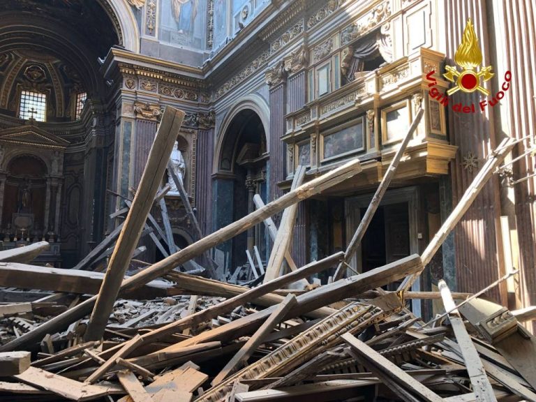 Il 19 marzo, dopo il crollo del 30 agosto 2018, riapre la Chiesta storica di San Giuseppe dei falegnami