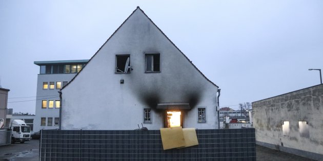 Tragedia a Norimberga, incendio in una palazzina: morti quattro bambini e una donna