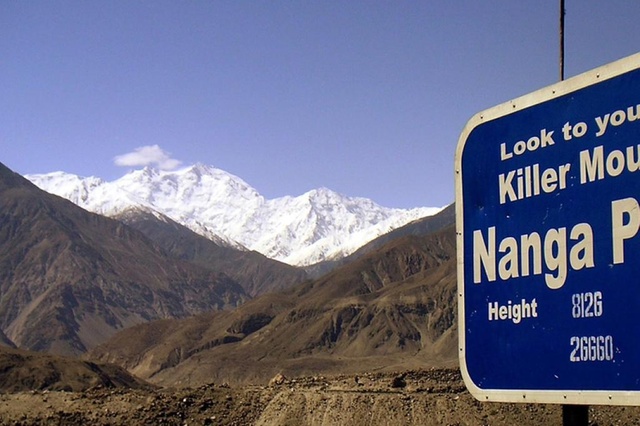 Pakistan, le ricerche degli alpinisti Nardi e Ballard sono ora affidate ai droni