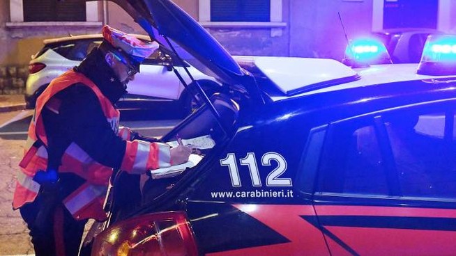 La Spezia, medico accoltella moglie. Il professionista è stato arrestato dai carabinieri per tentato omicidio