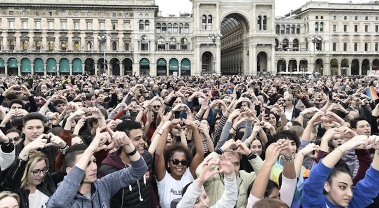 Milano, in 200mila dicono “No” al razzismo
