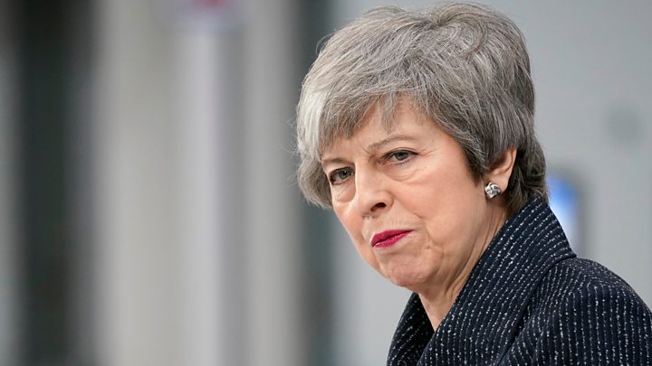 Brexit, Theresa May ammette: le trattative con l’Unione europea sono in una fase di stallo