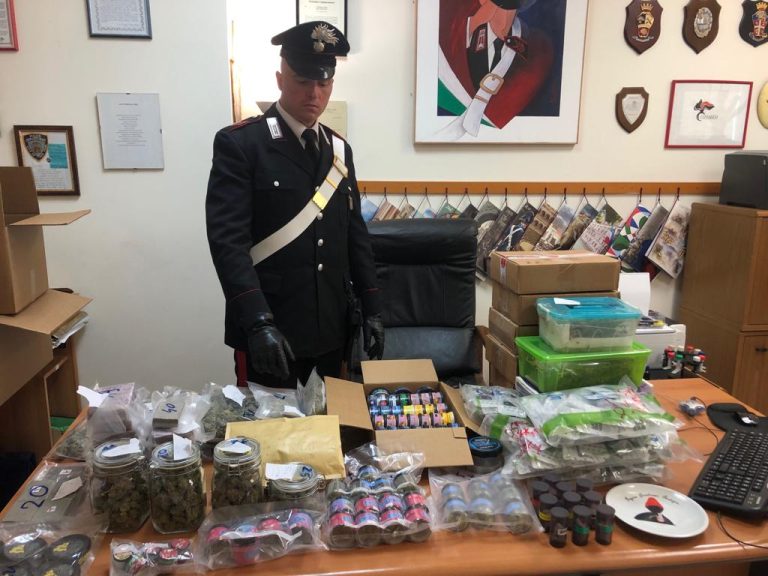 Spacciava marijuana e hashish su Istagram