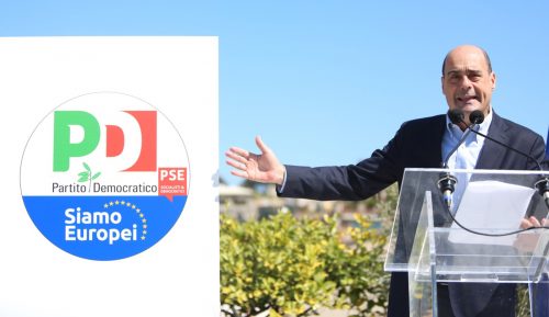 Elezioni europee, Nicola Zingaretti presenta il nuovo logo del Pd